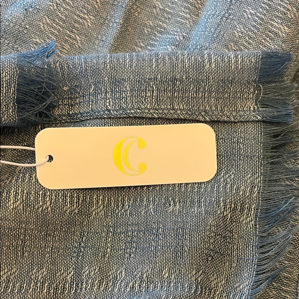 C.C Classic Gray Women's Wrap - Picture 4 of 5